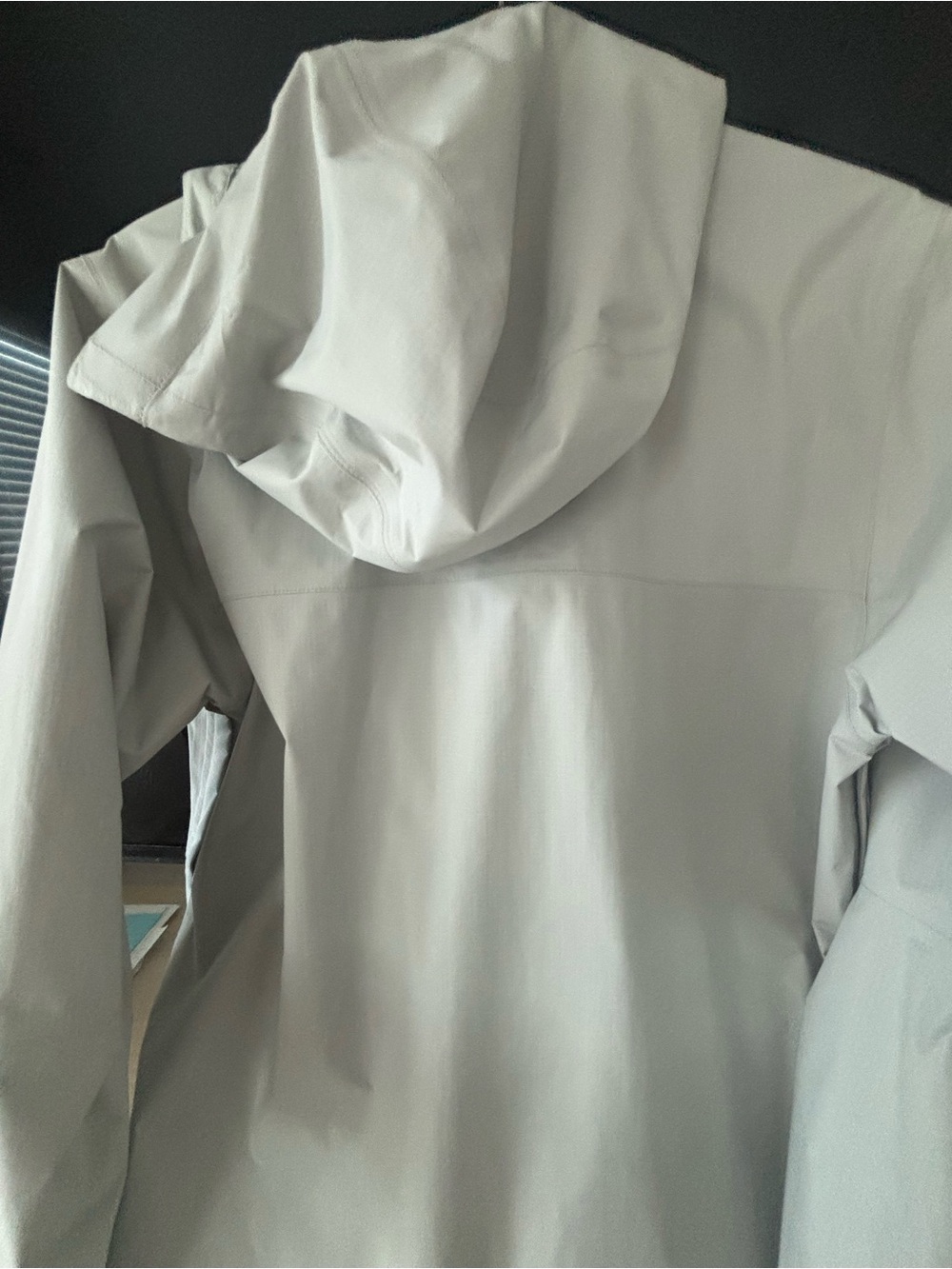 Women Lightweight Hooded Rain Jacket REI be the walking umbrella - Picture 3 of 12